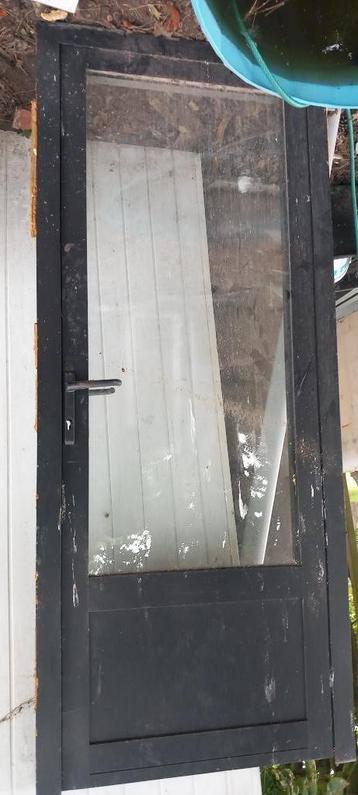 Alu deur 90*215 beschikbaar voor biedingen