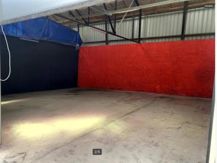 A vendre hangar 145 mètres carrés, Immo, Huizen en Appartementen te koop, Charleroi, Overige soorten