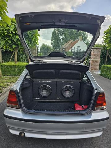 Pioneer subwoofers met versterker beschikbaar voor biedingen