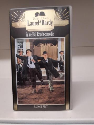 Videocassettes "Laurel & Hardy"