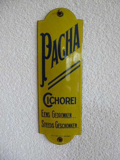 EMAILLE DEURPOST BORDJE"PACHA CHICOREI"UIT 1939, Collections, Marques & Objets publicitaires, Comme neuf, Panneau publicitaire