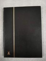 zwart postzegelalbum met 16 witte pagina's (leeg), Ophalen of Verzenden, Verzamelalbum