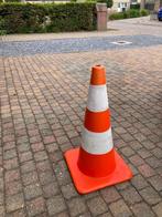 verkeerskegel, afbakening werf, reflecterend, Ophalen, Gebruikt