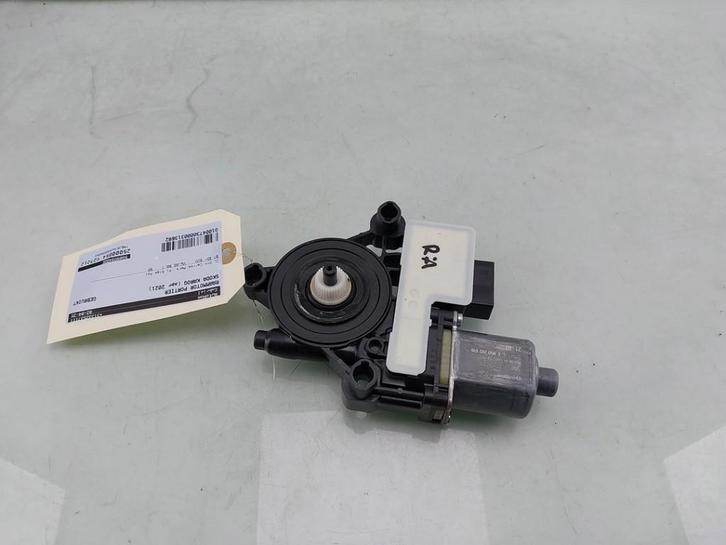 MOTEUR LEVE VITRE ELECTRIQUE Skoda Karoq (|5Q0959408E|), Autos : Pièces & Accessoires, Carrosserie & Tôlerie, Skoda, Utilisé