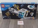 60349 LEGO City Lunar Space Station (NIEUW), Kinderen en Baby's, Speelgoed | Duplo en Lego, Ophalen of Verzenden, Nieuw, Complete set