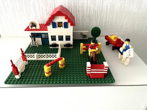 LEGO City - 6379 Paardestal - Riding Stable, Kinderen en Baby's, Speelgoed | Duplo en Lego, Gebruikt, Lego, Complete set, Ophalen of Verzenden