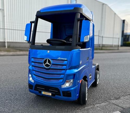 Mercedes-Benz Actros Heavy Truck blauw 4x4 RC, FM Radio lede, Enfants & Bébés, Jouets | Extérieur | Véhicules & Draisiennes, Neuf