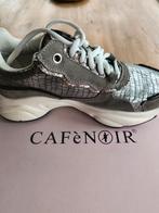 Sneakers taille 37 en cuir gris/argent, Vêtements | Femmes, Chaussures, Enlèvement, Neuf, Gris, Sneakers et Baskets