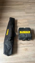 Dewalt zelf niveau laser + laserhouder, Doe-het-zelf en Bouw, Ophalen, Zo goed als nieuw
