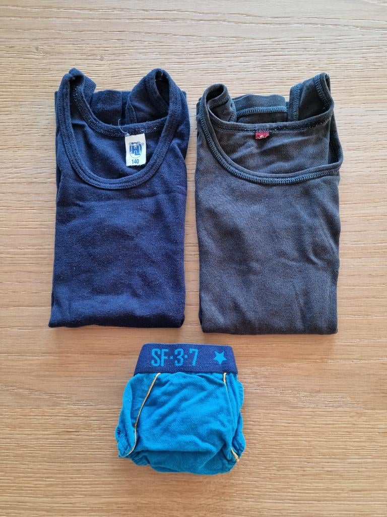Set 2x onderhemd+slip, 140-10 jaar, Garçon, Enlèvement ou Envoi, Comme neuf, Vêtements de nuit ou Sous-vêtements