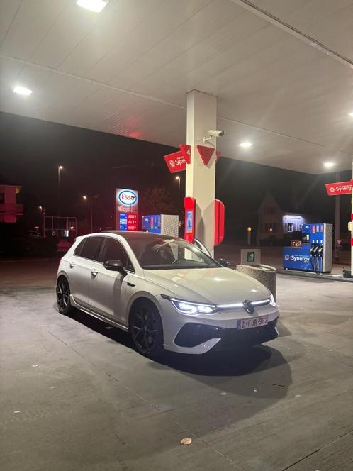Volkswagen 8R / AMG A45s te huur, Zakelijke goederen, Bedrijfs Onroerend goed, Huur