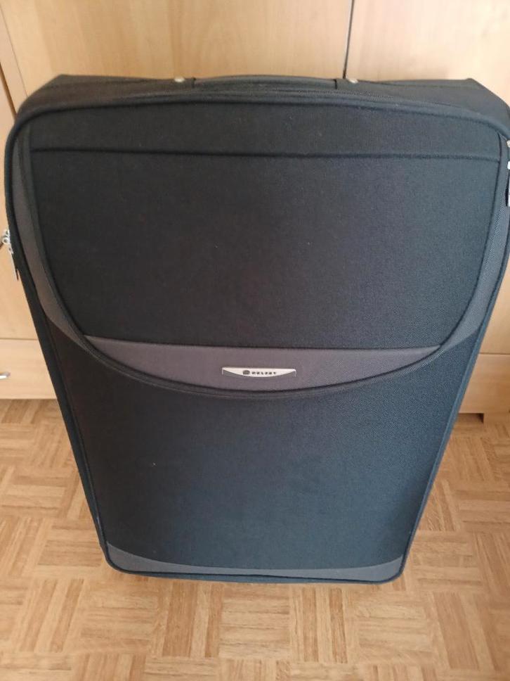 Koffer Delsey, Handtassen en Accessoires, Koffers, Zo goed als nieuw, Zacht kunststof, 70 cm of meer, 45 tot 55 cm, Slot, Uitschuifbare handgreep