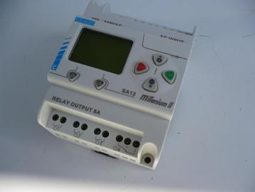 CROUZET Millenium  SA12 II    PLC beschikbaar voor biedingen