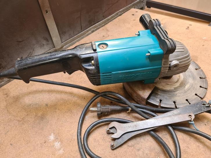Zware haakse slijper 230 mm Makita, Doe-het-zelf en Bouw, Gereedschap | Overige machines, Gebruikt, Ophalen