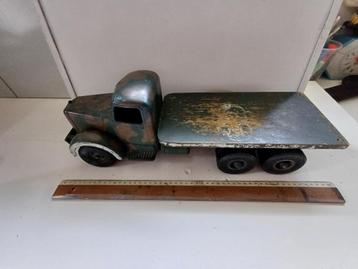 militaria jouet ancien camion  metal peint camouflage