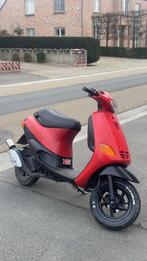 Piaggio Zip type 3, Fietsen en Brommers, Ophalen, Zo goed als nieuw, Elektrisch, Piaggio