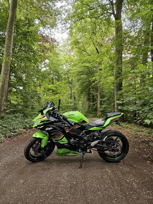 KAWASAKI ZX4RR RACE UITLAAT AKRAPOVIC, Motoren, Motoren | Kawasaki, Particulier, Ophalen