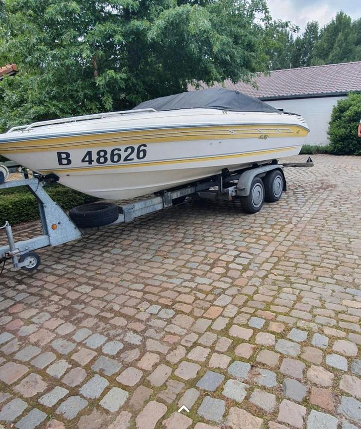 Krachtige speedboat Sea ray 190. Vaarklaar, Watersport en Boten, Speedboten, Zo goed als nieuw, Ophalen