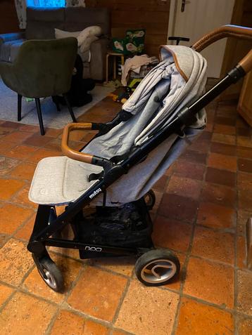 Plooibuggy Mutsy NEXO + regenhoes beschikbaar voor biedingen