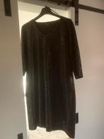 Robe noire à détails dorés Diversa taille 50, Vêtements | Femmes, Grandes tailles, Enlèvement ou Envoi, Neuf, Noir, Robe