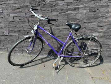 Minerva damesfiets beschikbaar voor biedingen