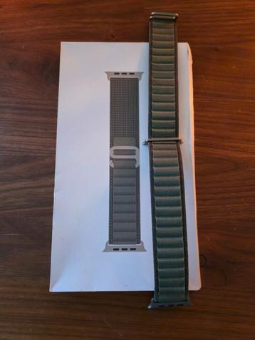 Apple Alpine loop Band Green