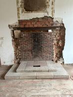 Base de cheminée en travertin, Maison & Meubles, Enlèvement, Comme neuf