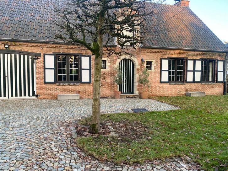 Prachtige villa te Hasselt: godsheide/Bokrijk te huur, Immo, Huizen te huur, Hasselt, Vrijstaande woning, Direct bij eigenaar