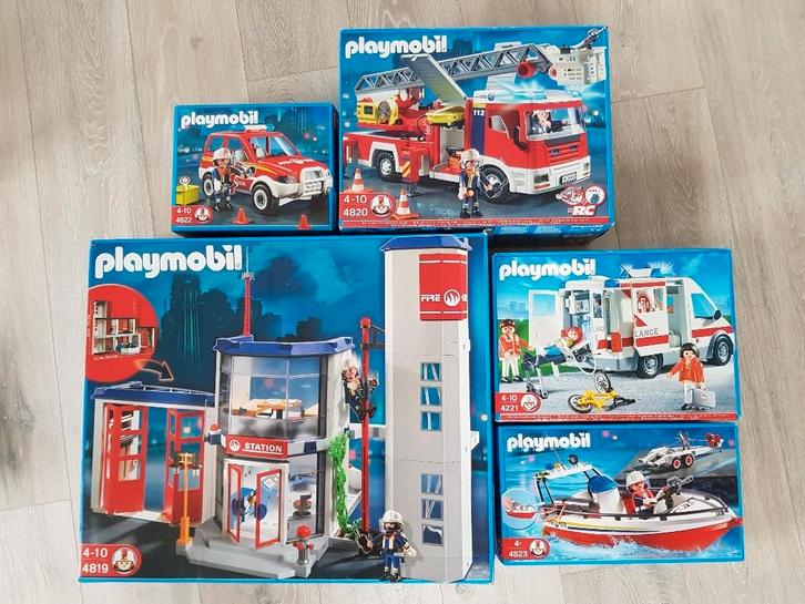 Playmobil (brandweerkazerne, paardenvrachtwagen, ...,), Kinderen en Baby's, Speelgoed | Playmobil, Zo goed als nieuw, Complete set