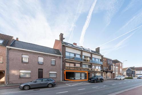 Handelspand/appartement met garage te Sint-Elooijs-Vijve!, Immo, Maisons à vendre, Province de Flandre-Occidentale, Jusqu'à 200 m²