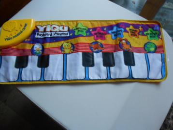 YIQU Keyboard playmat - Baby's eerste pianomat, Kinderen en Baby's, Ophalen of Verzenden, Zo goed als nieuw