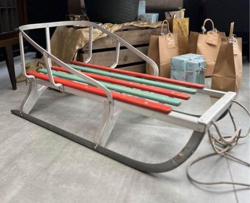 Vintage sneeuwslee, Russische slee in mooie staat, Kinderen en Baby's, Speelgoed | Buiten | Sleeën, Gebruikt, Rugleuning, Ophalen