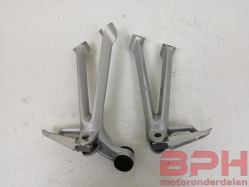 Duo voetsteunen Suzuki GSX-R 600 750 K8 K9 L0 2006 t/m 2010, Motoren, Onderdelen | Suzuki, Gebruikt, Ophalen of Verzenden