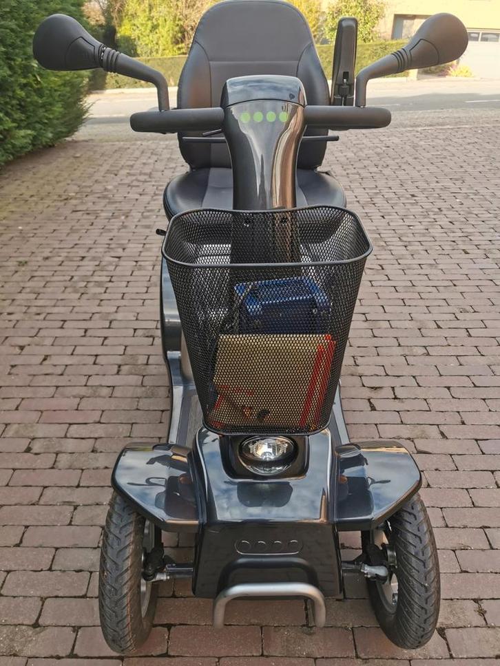 Life & Mobility Mezzo 4 Scootmobiel nieuwstaat, Diversen, Rolstoelen, Inklapbaar, Ophalen of Verzenden