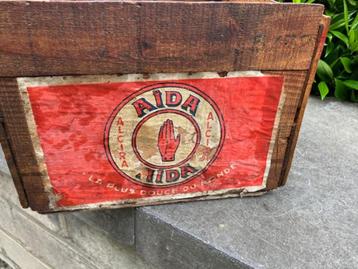 BOÎTE ORANGE ANCIENNE ET RARE D'AIDA ALCIRA., Enlèvement ou Envoi