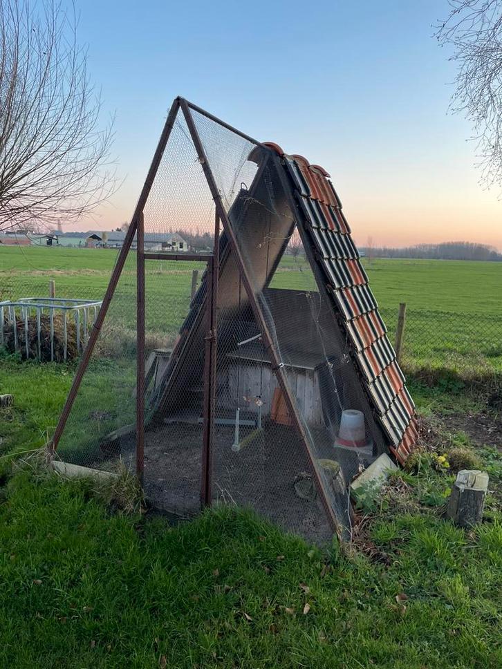 Tuinkooi, Dieren en Toebehoren, Vogels | Hokken en Kooien, Gebruikt, Hout, Ophalen