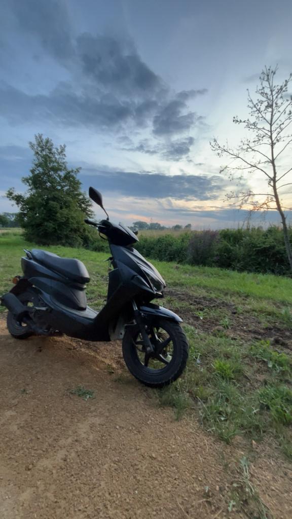 Gts sirocco a klasse, Fietsen en Brommers, Scooters | Yamaha, Zo goed als nieuw, Ophalen