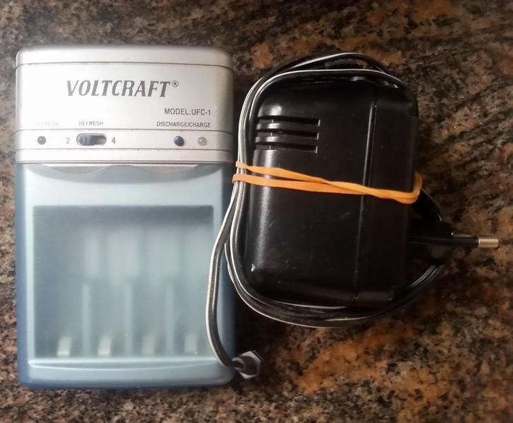 3 Batterijladers - Uitstekende en werkende staat - €4/stuk, Elektronische apparatuur, Overige elektronische apparatuur, Zo goed als nieuw