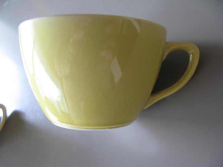 2 tasses Villeroy et Boch, Antiquités & Art, Antiquités | Céramique & Poterie, Enlèvement ou Envoi