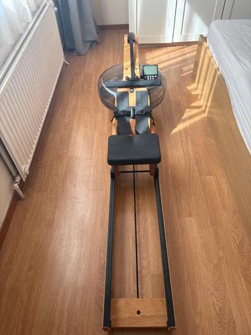 Rameur a eau de la marque WaterRower  COMME NEUF beschikbaar voor biedingen