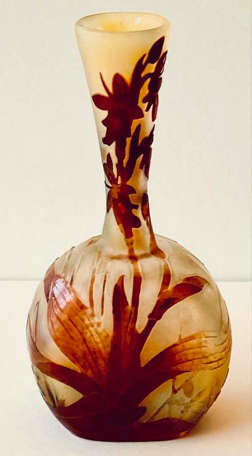 Mooi soliflore vaas Gallé 1890 - 1910, Antiek en Kunst, Antiek | Glaswerk en Kristal, Ophalen of Verzenden