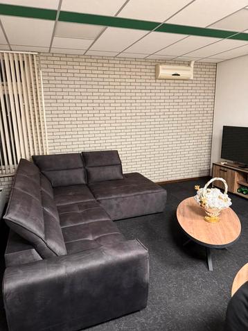 Hoeksalon seat and sofa met slaapfunctie beschikbaar voor biedingen