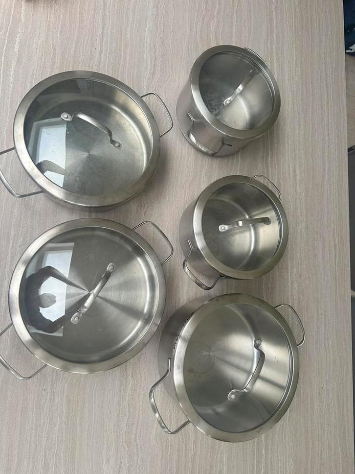 Kitchen aid kookpotten set, Maison & Meubles, Cuisine | Casseroles & Poêles, Comme neuf, Autres types, Inox, Enlèvement