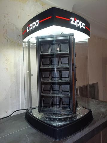 Zippo vitrine showcase/kast beschikbaar voor biedingen