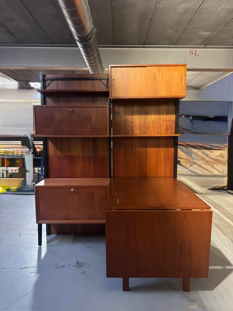 Poul Cadovius by Royal System vintage modulair wandsysteem, Antiquités & Art, Curiosités & Brocante, Enlèvement ou Envoi