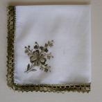 vintage zakdoekje met broderie / kant, Ophalen of Verzenden, Gebruikt, Overige typen