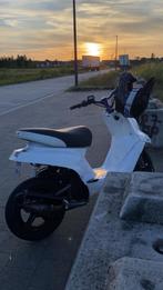 Mbk booster spirit 70cc, Fietsen en Brommers, Scooters | Peugeot, Ophalen, Zo goed als nieuw