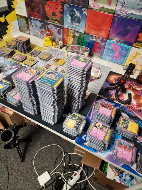 Bulk Pokémon kaarten (holo's & reverse holo's in pakjes), Hobby en Vrije tijd, Verzamelkaartspellen | Overige, Zo goed als nieuw