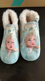 Kinder pantoffels Anna en Elsa maat 29, Ophalen of Verzenden, Zo goed als nieuw