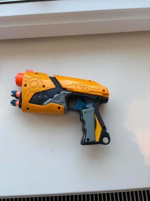 Nerf pistool, Kinderen en Baby's, Speelgoed | Buiten | Actiespeelgoed, Zo goed als nieuw, Ophalen